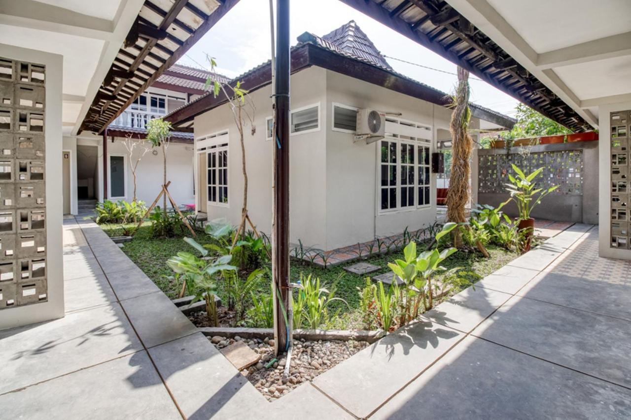 Reddoorz Near Malioboro Tugu Station Jogja 2 Guest house